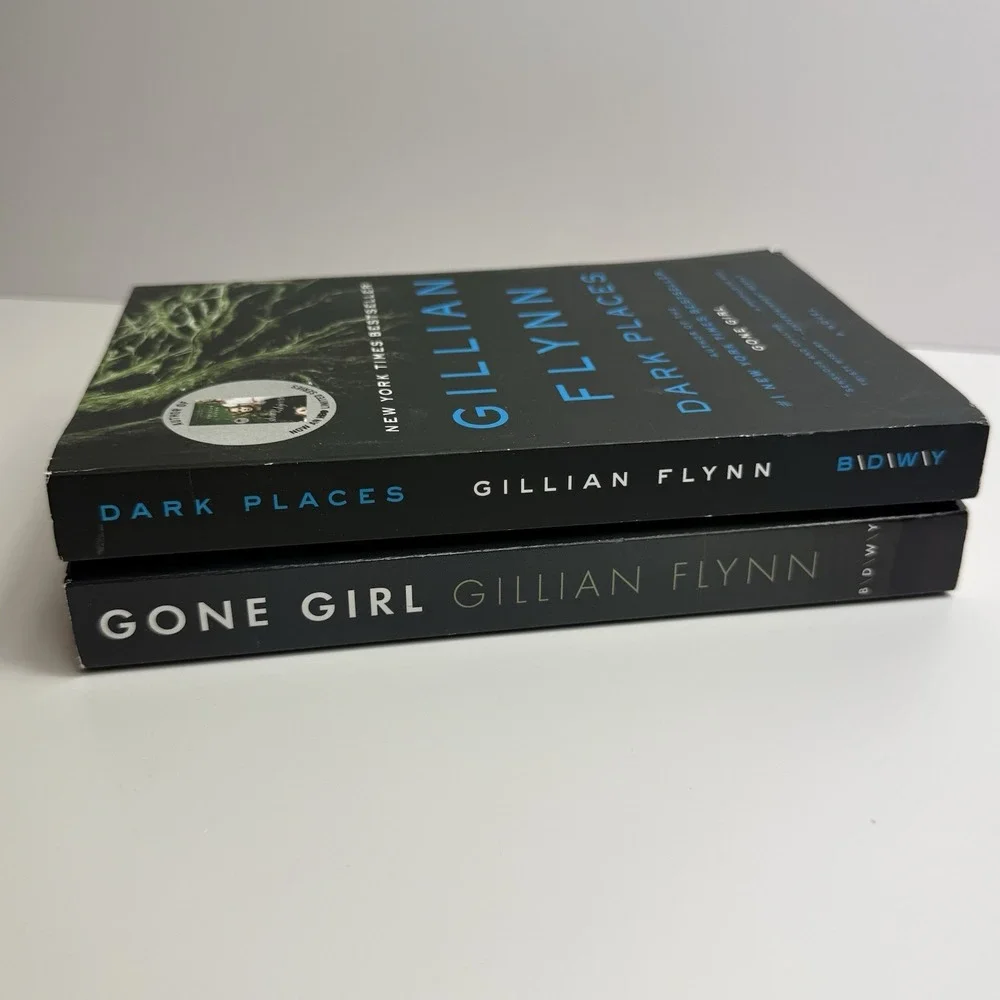 Gillian Flynn Gone Girl First Movie Tie In Dark Places Paperback 2-Book Book Lot